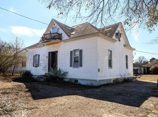 206 Pinecrest Drive, Warsaw, NC 28398