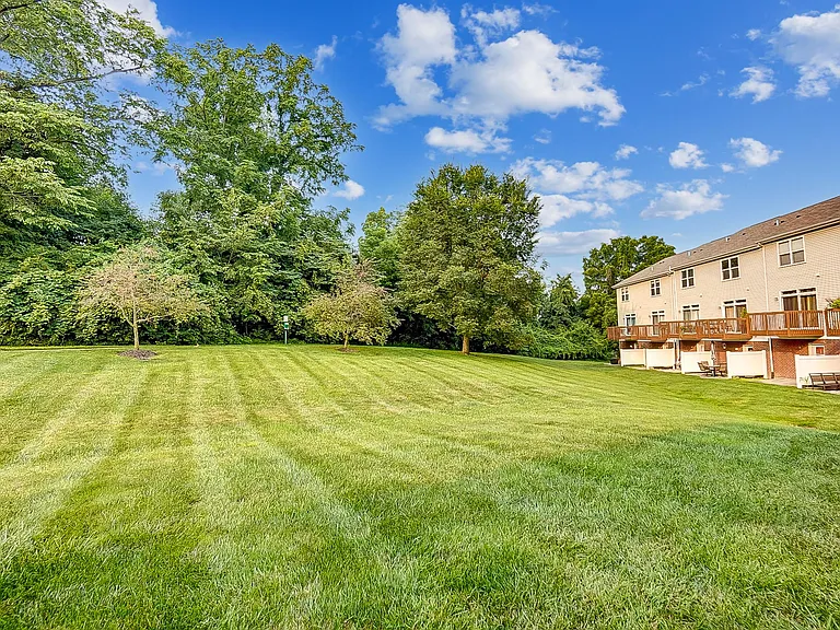 4301 Straight Arrow Rd — Photo 30