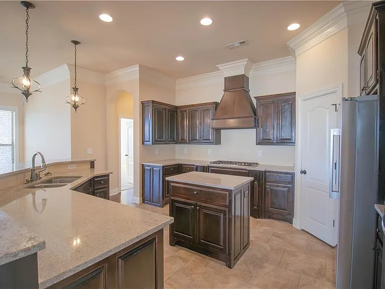 5503 SW Lavender Ln — Photo 7
