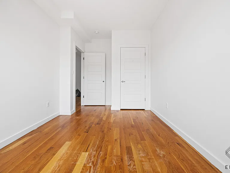 58A Vernon Ave #3A — Photo 11