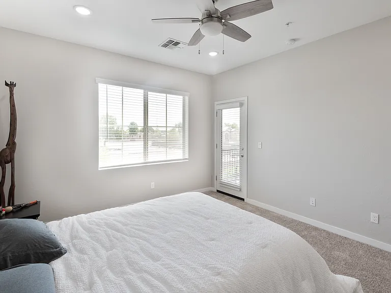 155 N Lakeview Blvd #268 — Photo 18