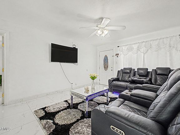 5th image of 3916 W NORTHERN Avenue