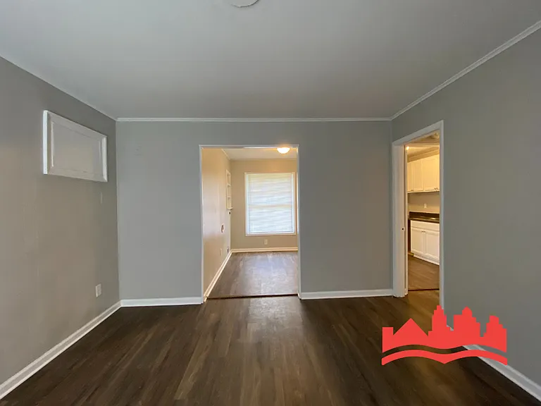 4960 Frankie Ln — Photo 5