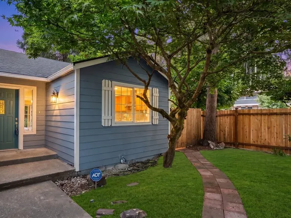2901 Applehill Court NE, Olympia, WA 98506