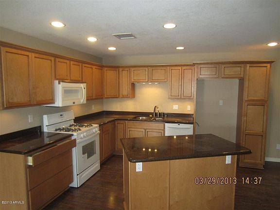 2nd image of 1630 W Topeka Dr