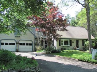 81 Ralyn Rd, Cotuit, MA 02635