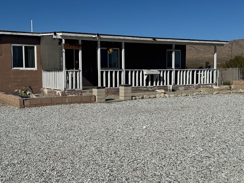 1st image of 21226 Stoddard Wells Rd