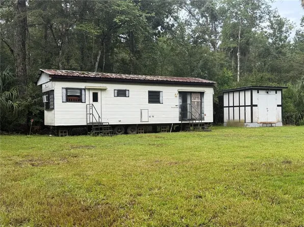 17850 SE 32ND TERRACE, INGLIS, FL 34449