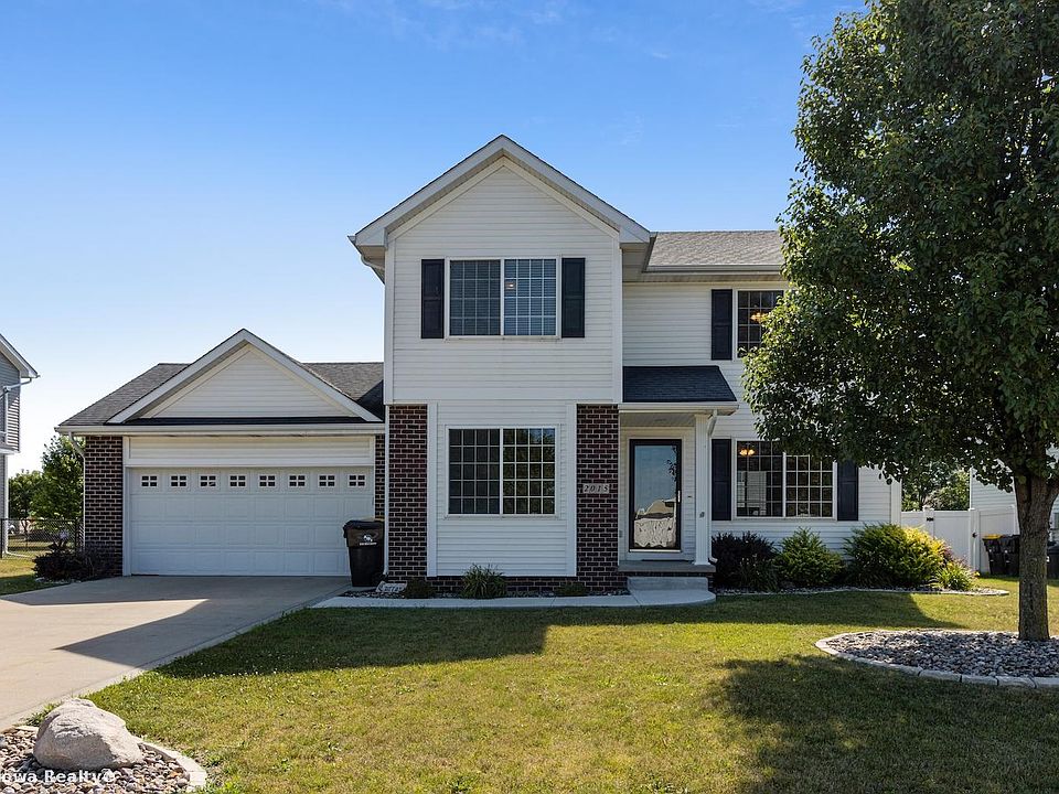 1st image of 2015 SE Leeann Dr