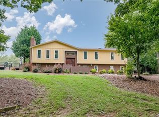 206 Comanche Trl, Lexington, NC 27295