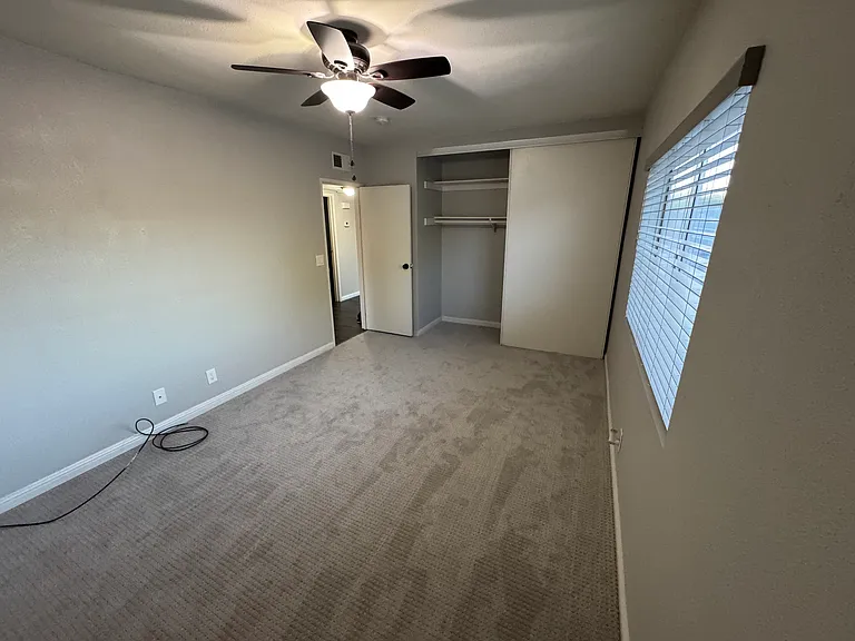 110 Panorama Dr #C — Photo 31