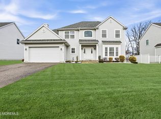 81 Fortune Court, Toms River, NJ 08755