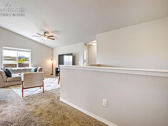 5th image of 6022 Meadowbank Ln