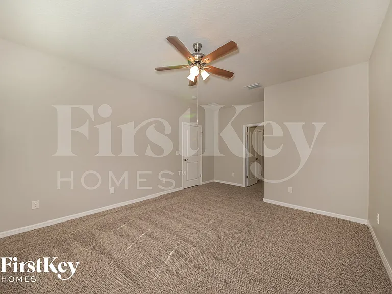 6117 Oak Mill Ter — Photo 9