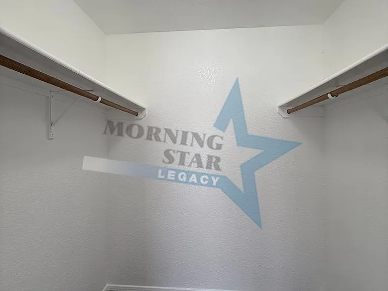 Spacious 2 bedroom floor plans! — Photo 12