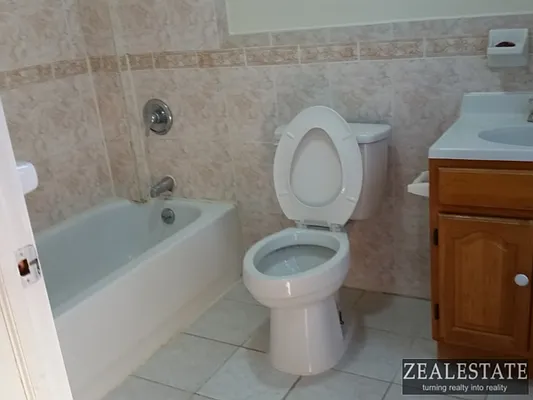 Rented by ZealEstate Group Inc | media 45