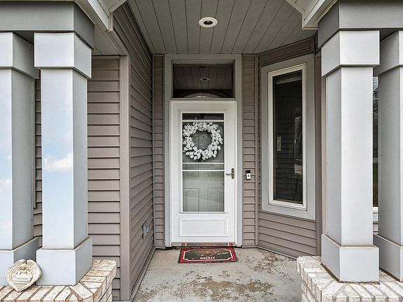 4th image of 3126 Manitou Dr