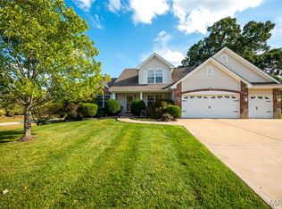 1004 Kodiak Ct, Wentzville, MO 63385