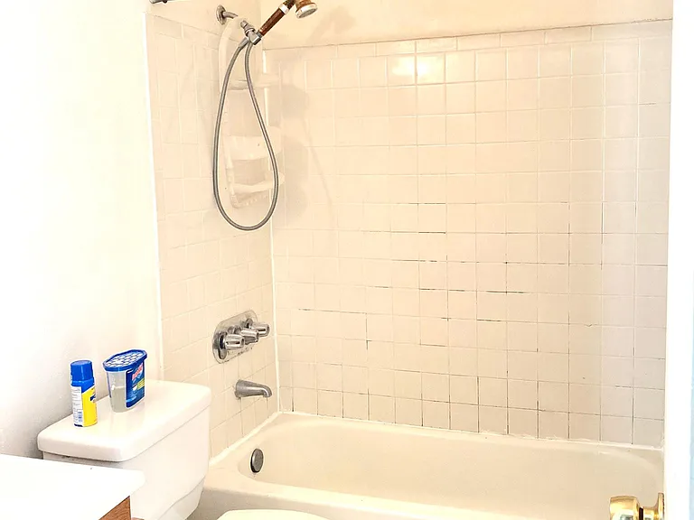 5906 Terrace Square Dr — Photo 8