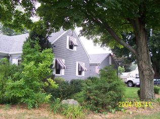150 Grove St, Lincoln, RI 02865