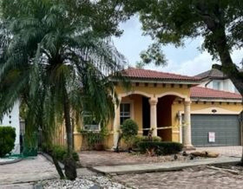 2nd image of 1133 SW 150th Pl