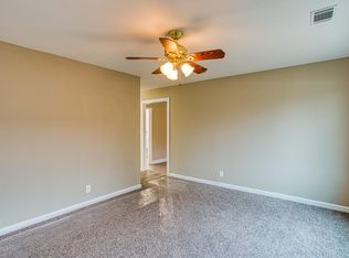 10009 Michaele Ln, Jeffersontown, KY 40299