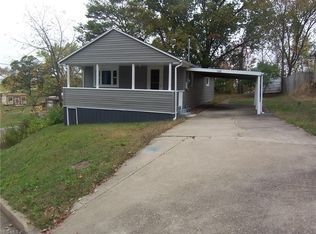 1328 Myrtle St, Parkersburg, WV 26101