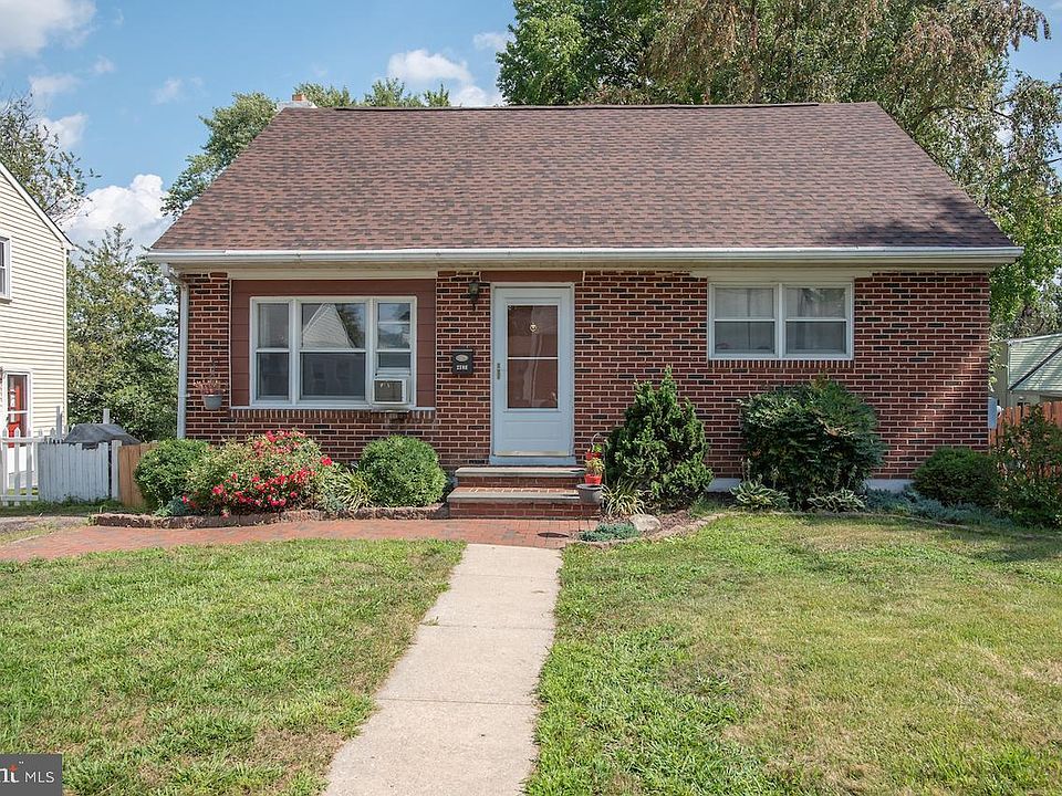 1st image of 2101 Lincoln Ave