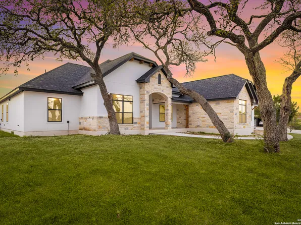 220 Toucan, Spring Branch, TX 78070