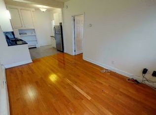 7169 Yellowstone Blvd #2R, Forest Hills, NY 11375