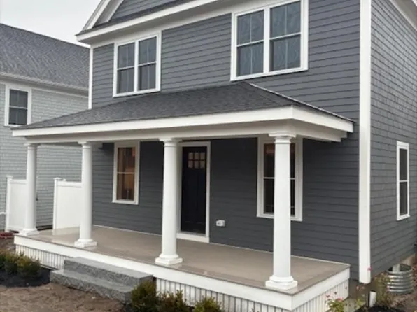 261 Pleasant St #3, South Weymouth, MA 02190