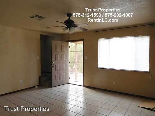 2nd image of 3135 Hillrise Dr APT 2