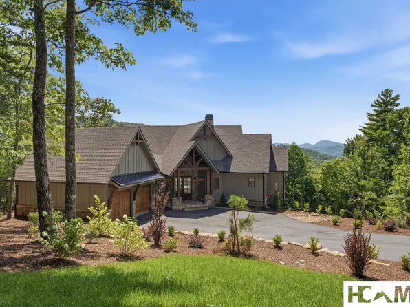 148 E Ridge Road, Cashiers, NC 28717