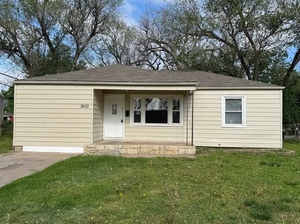 2032 S Saint Clair Ave, Wichita, KS 67213