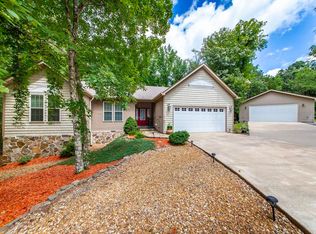 126 Mountain Ranch Dr, Fairfield Bay, AR 72088