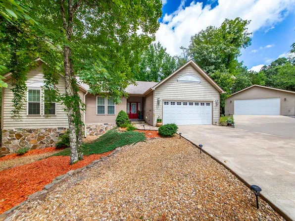 126 Mountain Ranch Dr, Fairfield Bay, AR 72088