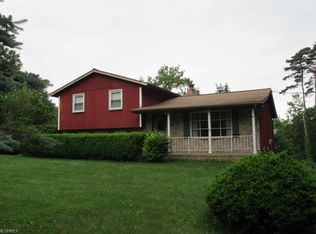 3169 Vanderhoof Rd, Clinton, OH 44216