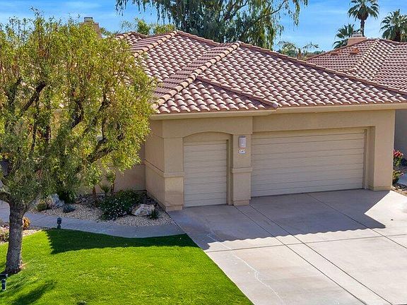 3rd image of 147 E Kavenish Dr