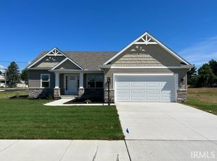 5104 Bankside Ct, Mishawaka, IN 46544