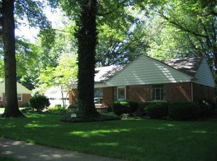 21700 Erie Rd, Rocky River, OH 44116