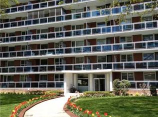 9805 63rd Rd APT 12M, Rego Park, NY 11374