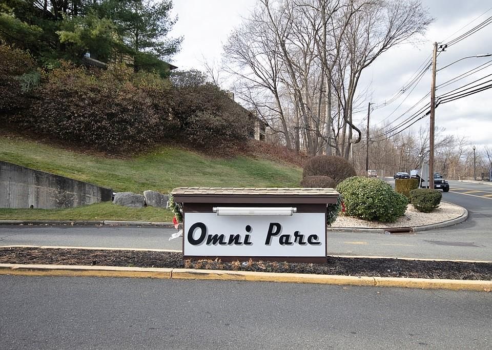 1st image of 1 Omni Parc Drive #1