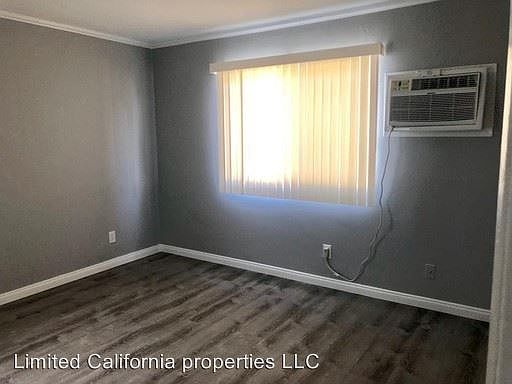 3rd image of 1260 S Westgate Ave APT 6