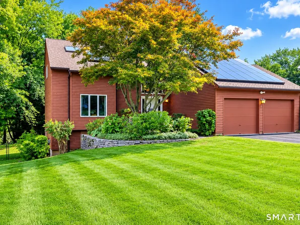 5 Pond View Drive, Cromwell, CT 06416