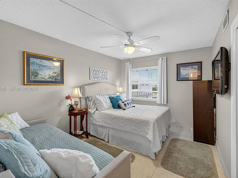 121 Golden Isles Dr #205 — Photo 48