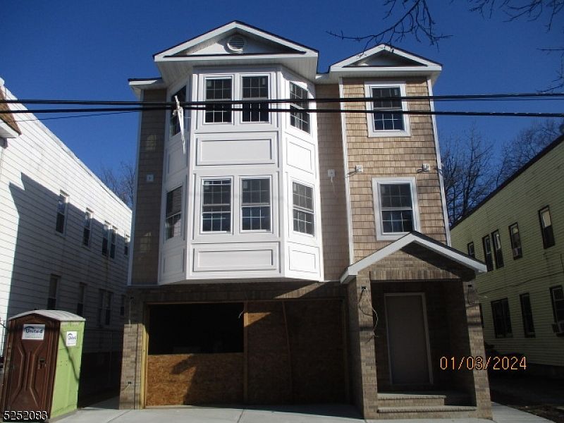 1st image of 51-53 Underwood St