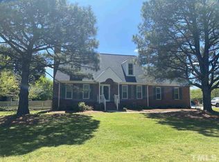 4901 Allanbrooke Ln, Fuquay Varina, NC 27526