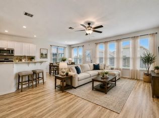 4327 Oakdale Mist Dr, Dickinson, TX 77539