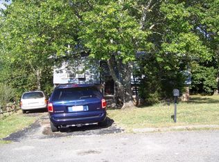 3800 Debonair Dr, Knoxville, TN 37912
