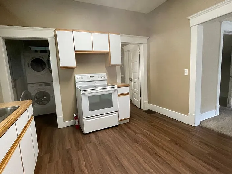 417 Constitution St — Photo 14